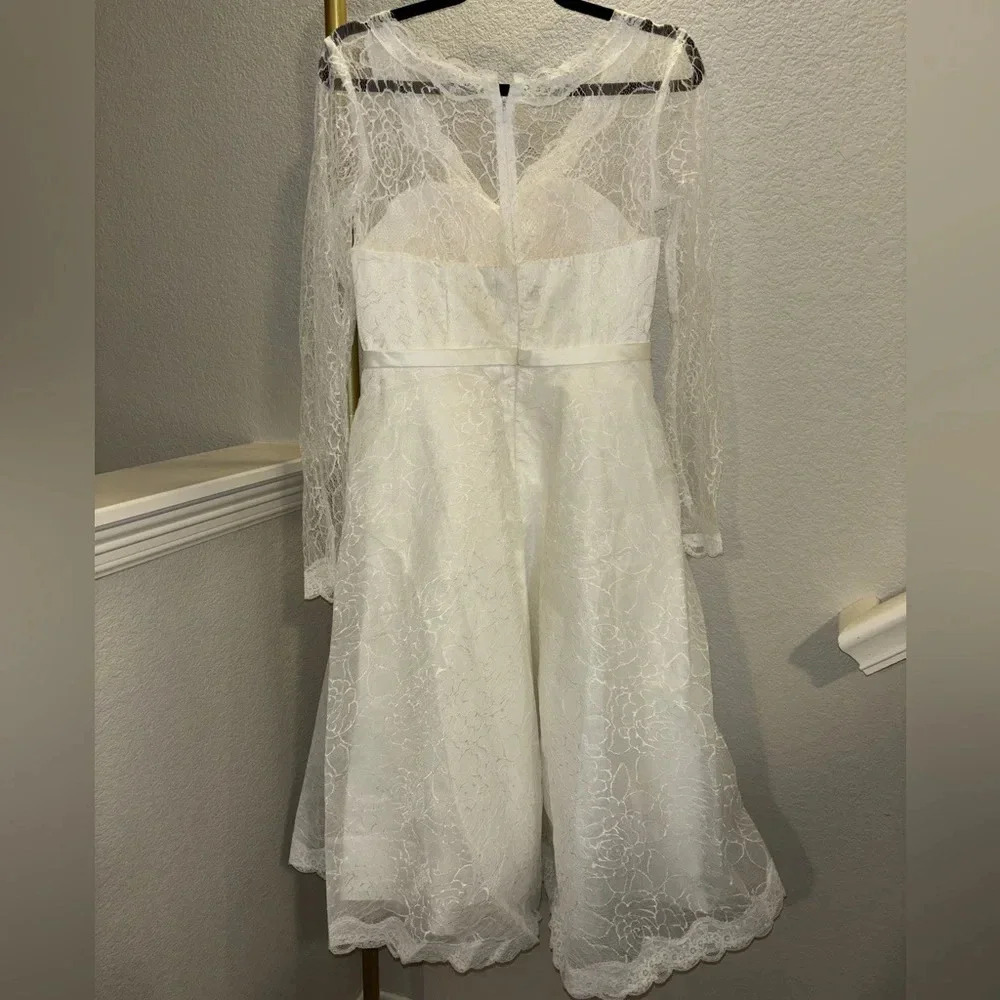 NWT Unique Vintage White Lace Midi Wedding Dress - Picture 5 of 6